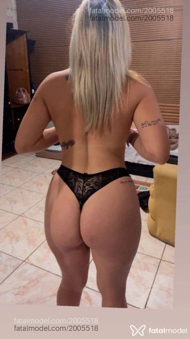 Acompanhante mulher loira (o) de olhos mel em Paranavaí - Rafaella Fernandes