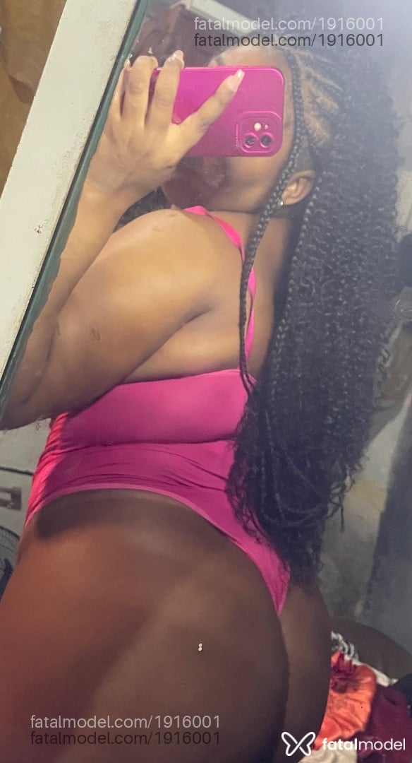 Acompanhante mulher com cabelo castanho de olhos pretos em Paraisópolis Acompanhante mulher com cabelo castanho de olhos pretos em Paraisópolis - Paola Oliveira