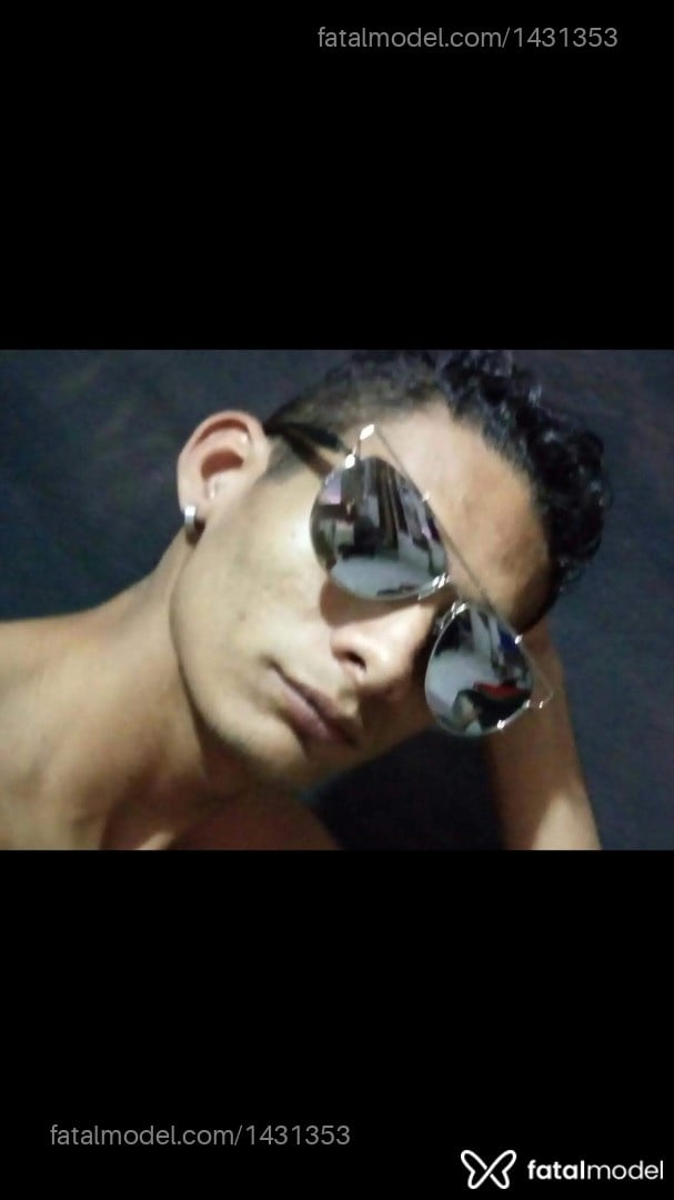 Acompanhante homem morena (o) de olhos castanhos em Fortaleza - Max Bello