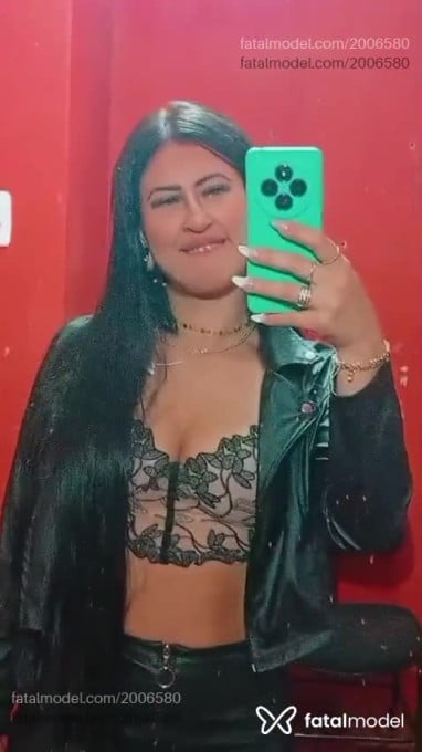 Acompanhante mulher loira (o) de olhos castanhos em Ibirubá - Babi