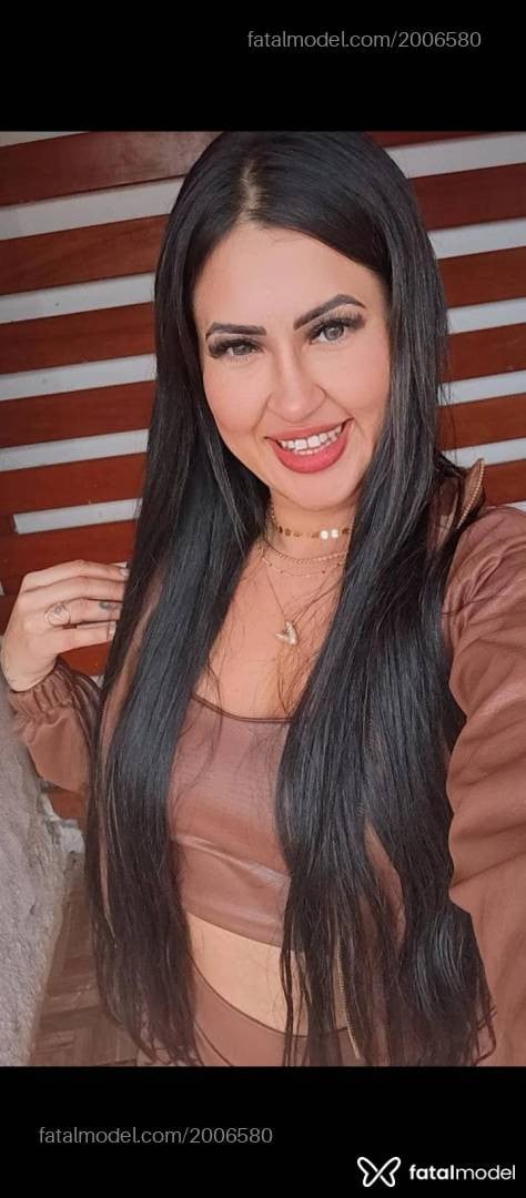 Acompanhante mulher loira (o) de olhos castanhos em Ibirubá - Babi