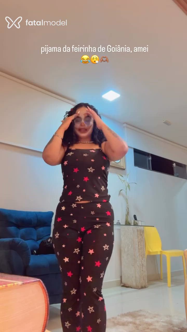 Acompanhante mulher morena (o) de olhos castanhos - Stefany