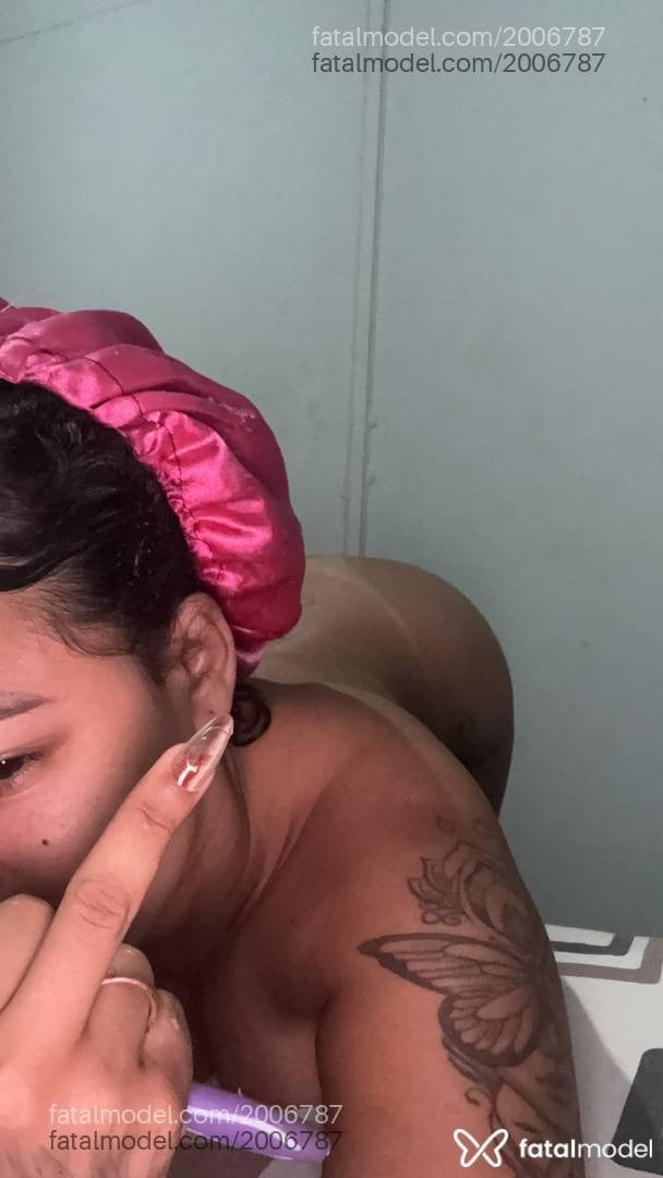 Acompanhante mulher morena (o) de olhos castanhos - Maisa
