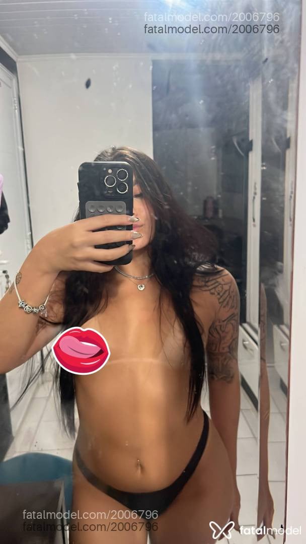 Acompanhante mulher morena (o) de olhos azuis em Belo Horizonte - Ana Voss