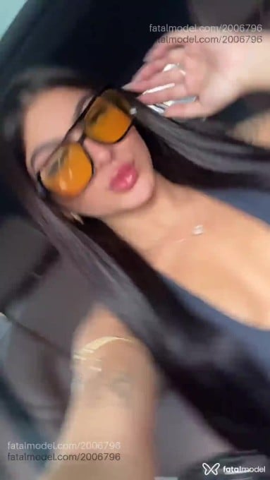 Acompanhante mulher morena (o) de olhos azuis em Belo Horizonte - Ana Voss