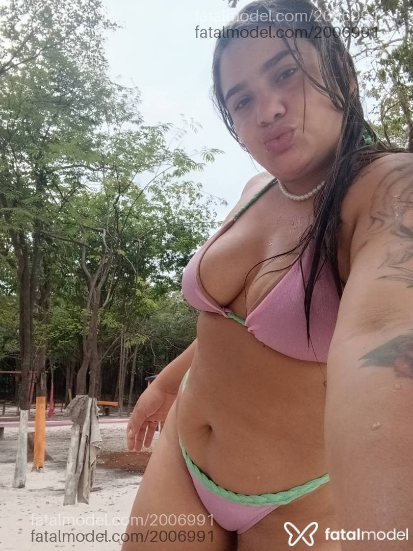 Acompanhante mulher loira (o) de olhos castanhos em Novo Progresso - Angel