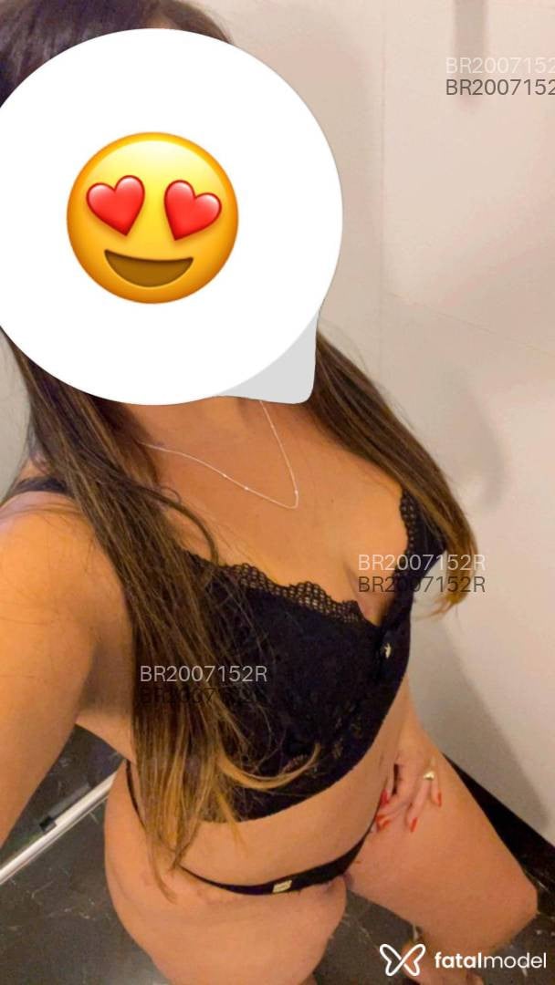 Acompanhante mulher com cabelo castanho de olhos pretos em Sete Lagoas - Karolyne Castro