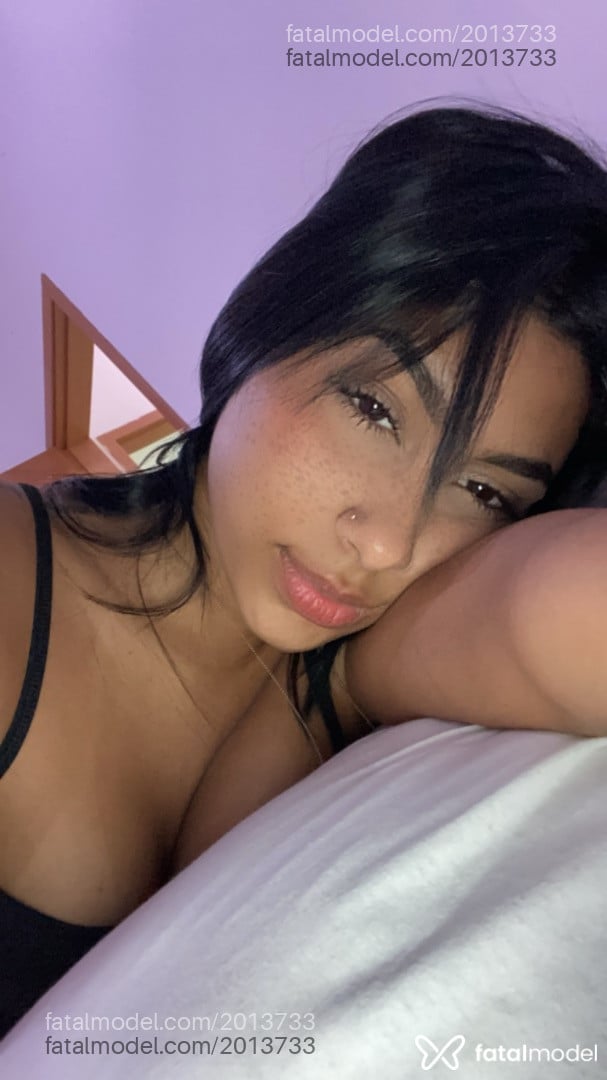 Acompanhante mulher morena (o) de olhos castanhos - Bruna Ribeiro