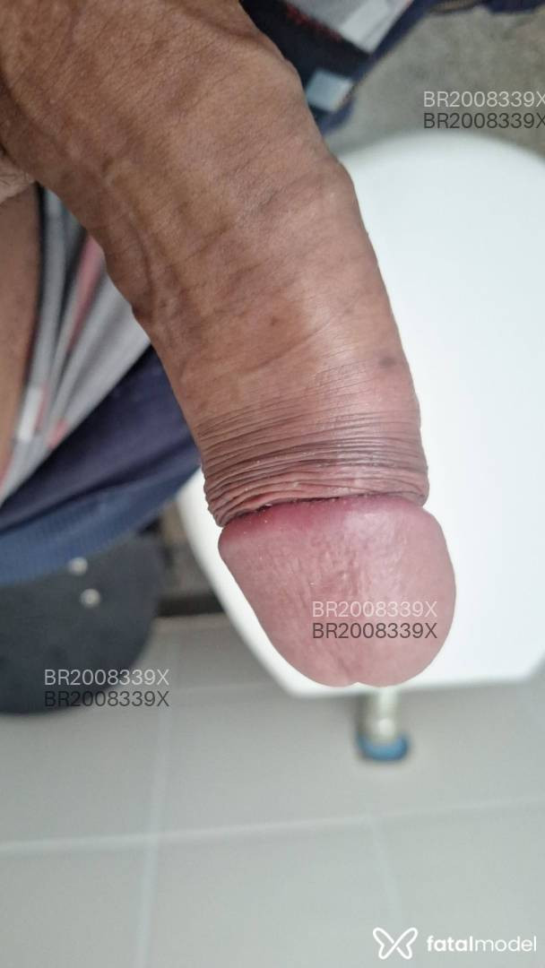Acompanhante homem morena (o) de olhos castanhos em Londrina - Apolo