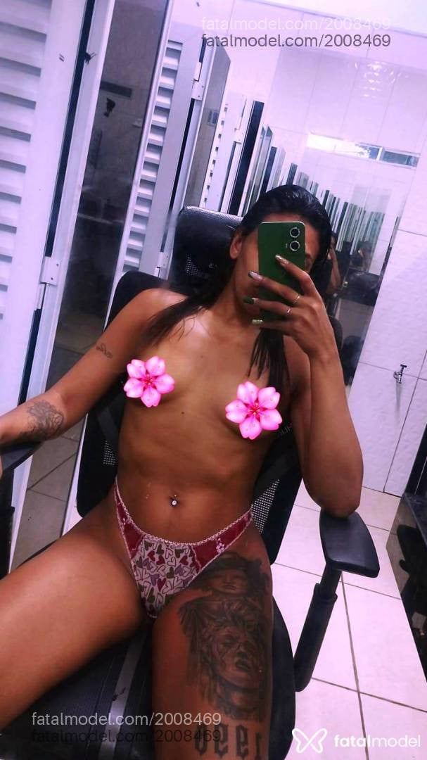 Acompanhante mulher morena (o) de olhos castanhos - Marcella Lins