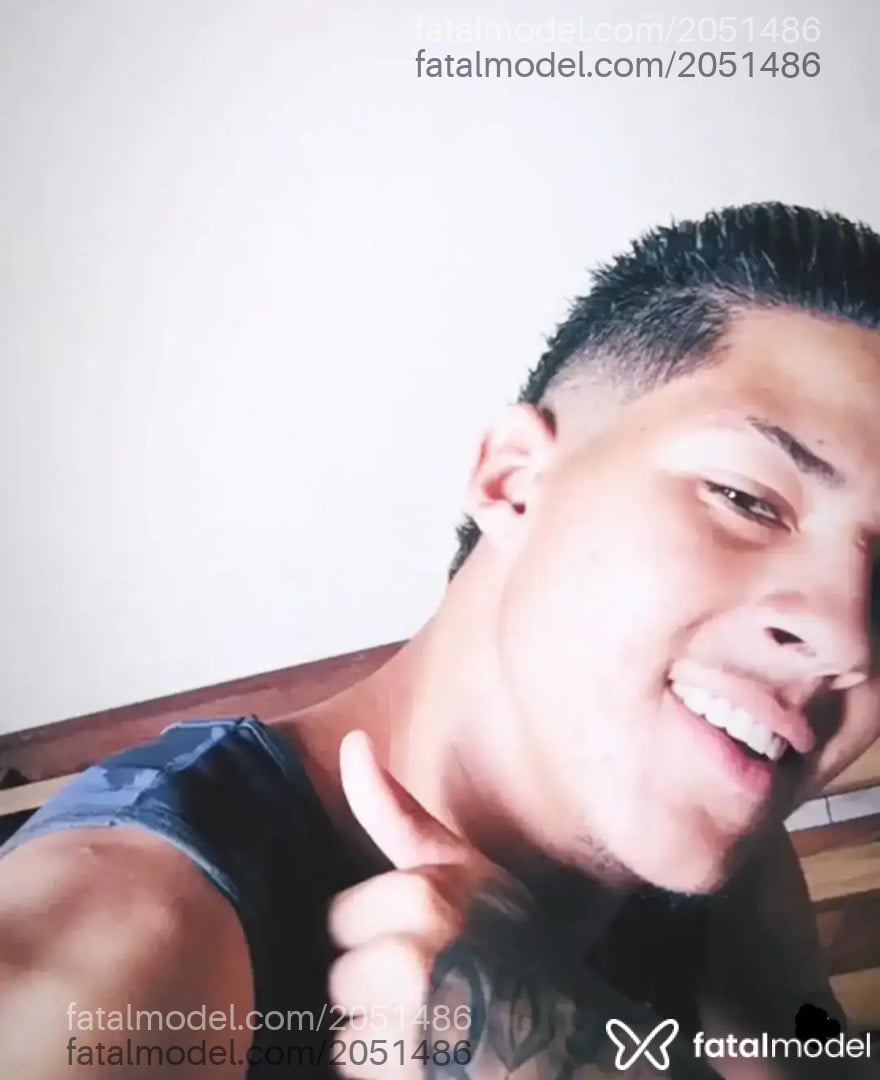 Acompanhante homem morena (o) de olhos castanhos em Belo Horizonte - Thl