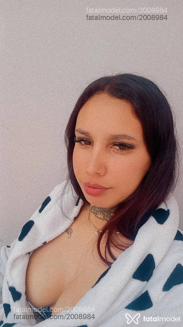 Acompanhante mulher morena (o) de olhos castanhos - Aline Becker