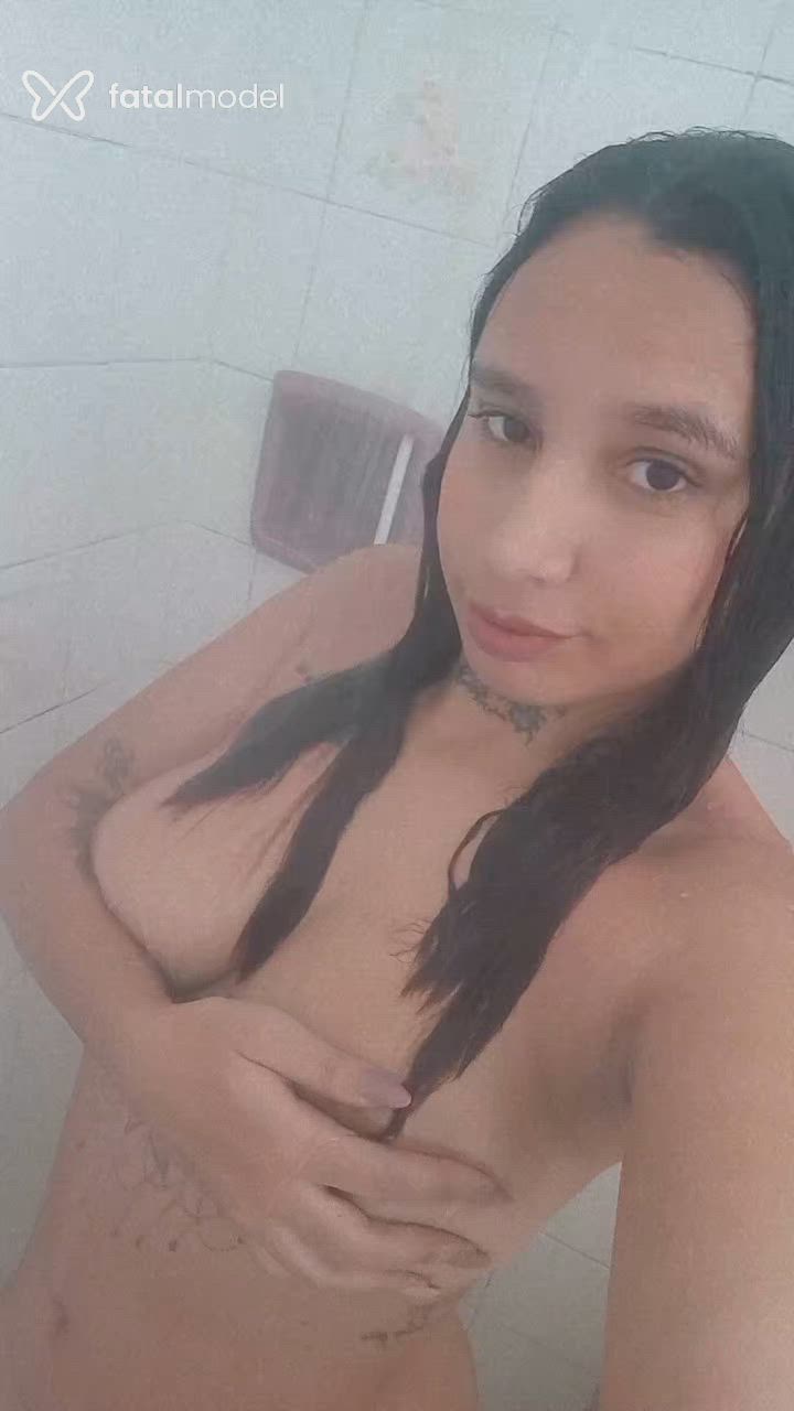 Acompanhante mulher morena (o) de olhos castanhos - Aline Becker