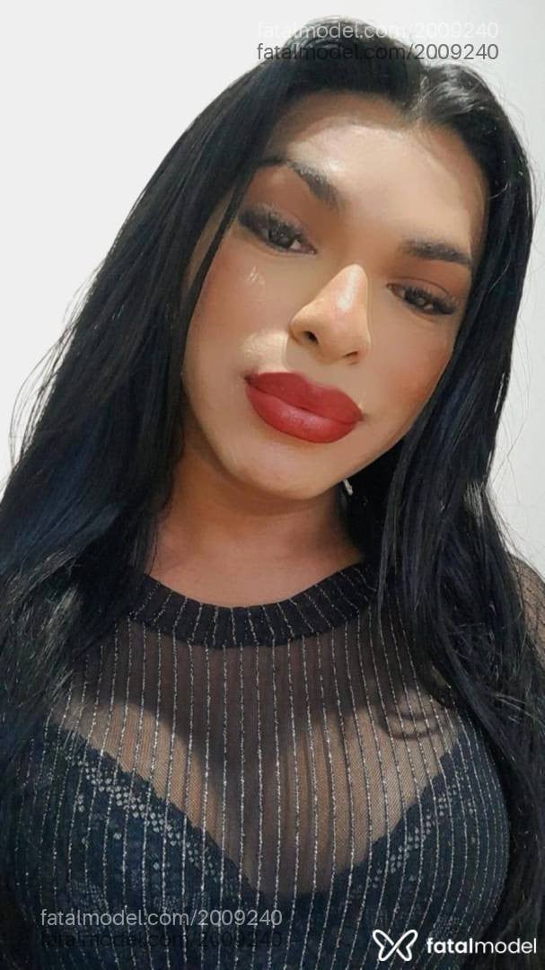 Acompanhante mulher trans morena (o) de olhos castanhos em Angra dos Reis - Joana