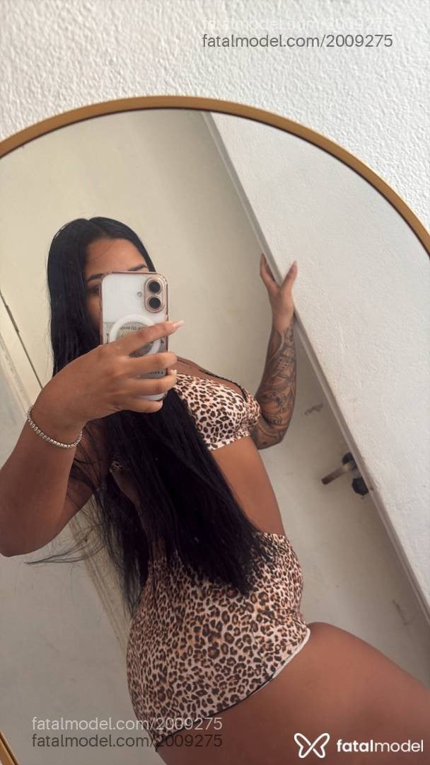 Acompanhante mulher morena (o) de olhos castanhos em Alagoinhas - Nicolle Rocha