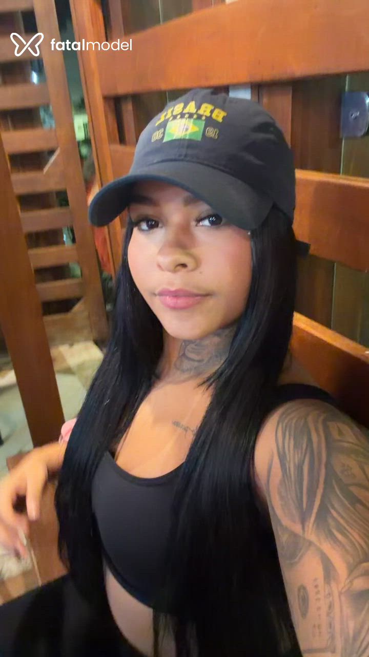 Acompanhante mulher morena (o) de olhos castanhos - Nicolle Rocha