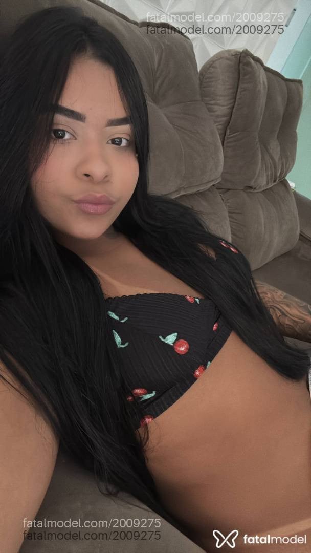 Acompanhante mulher morena (o) de olhos castanhos - Nicolle Rocha