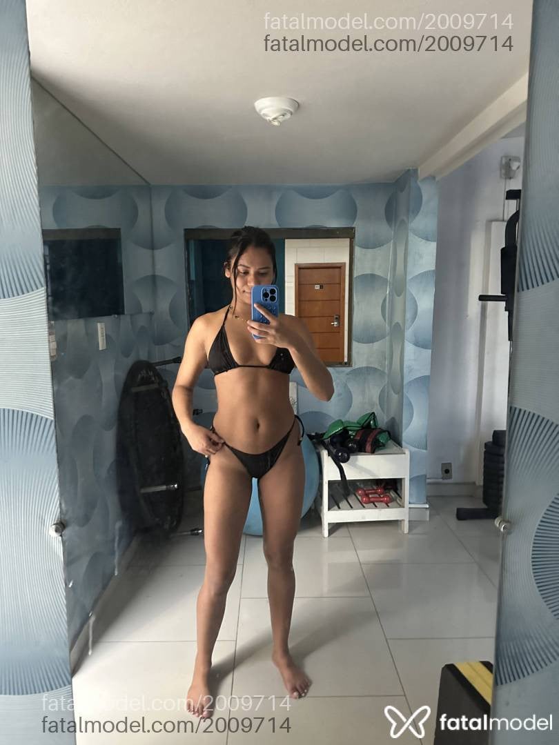 Acompanhante mulher morena (o) de olhos pretos em São Paulo - Gaab