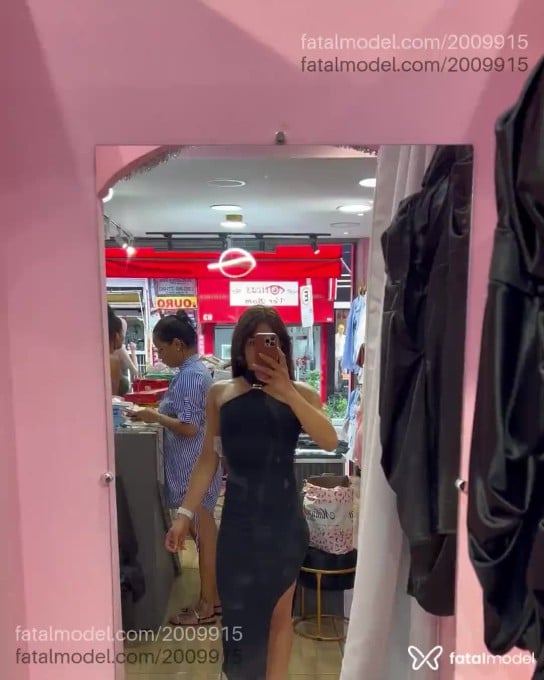 Acompanhante mulher com cabelo castanho de olhos castanhos em São Paulo - Mariana