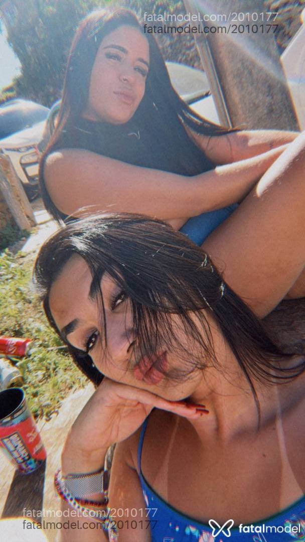 Acompanhante mulher trans morena (o) de olhos pretos - Nicolly Rosa