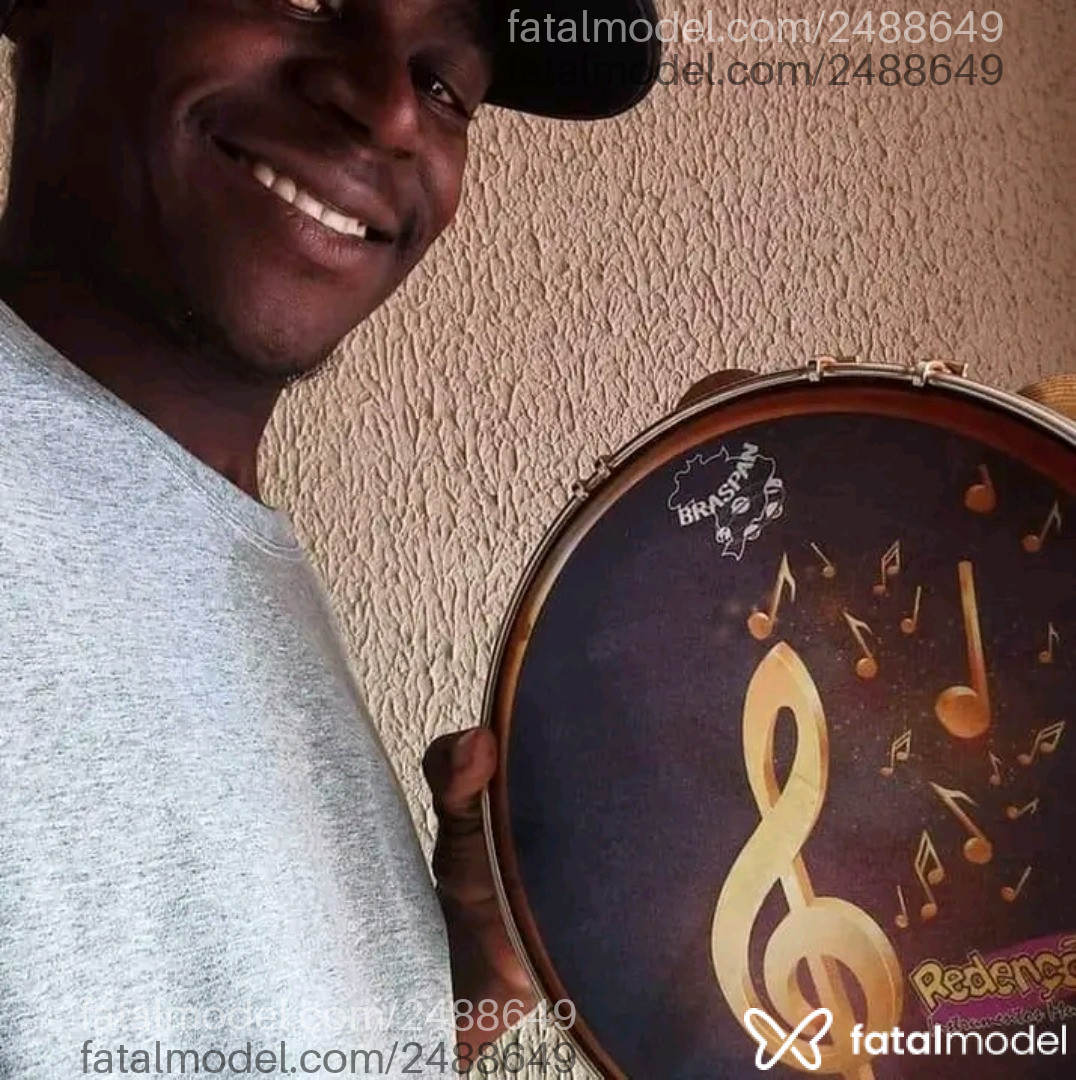 Acompanhante homem morena (o) de olhos pretos em Araçatuba - ****on