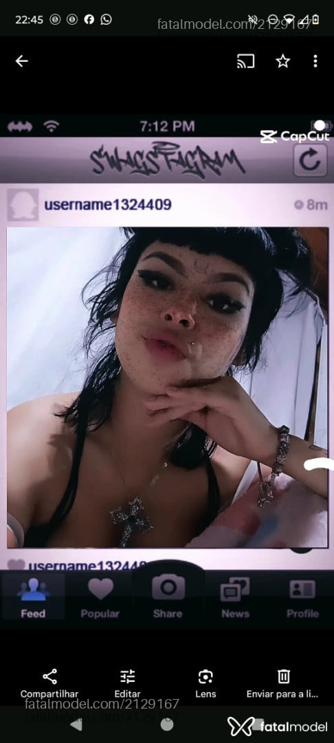 Acompanhante mulher com cabelo colorido de olhos castanhos em Caxias do Sul - Amanda