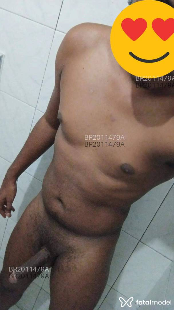 Acompanhante homem morena (o) de olhos pretos em Virtual Acompanhante homem morena (o) de olhos pretos em Virtual - Negaoba
