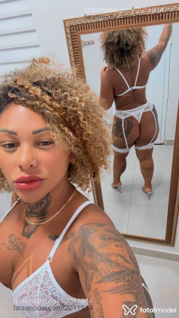 Acompanhante mulher com cabelo castanho de olhos castanhos em Limeira - Phanny Lewis