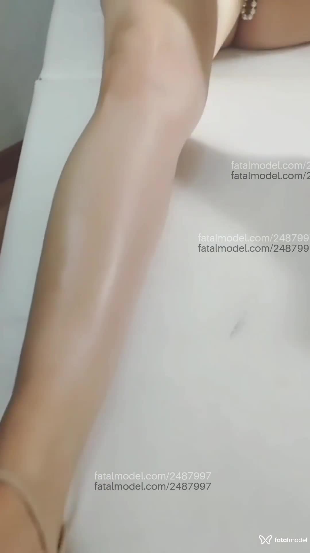 Acompanhante mulher loira (o) de olhos mel em São Paulo Acompanhante mulher loira (o) de olhos mel em São Paulo - Laura Fernandes