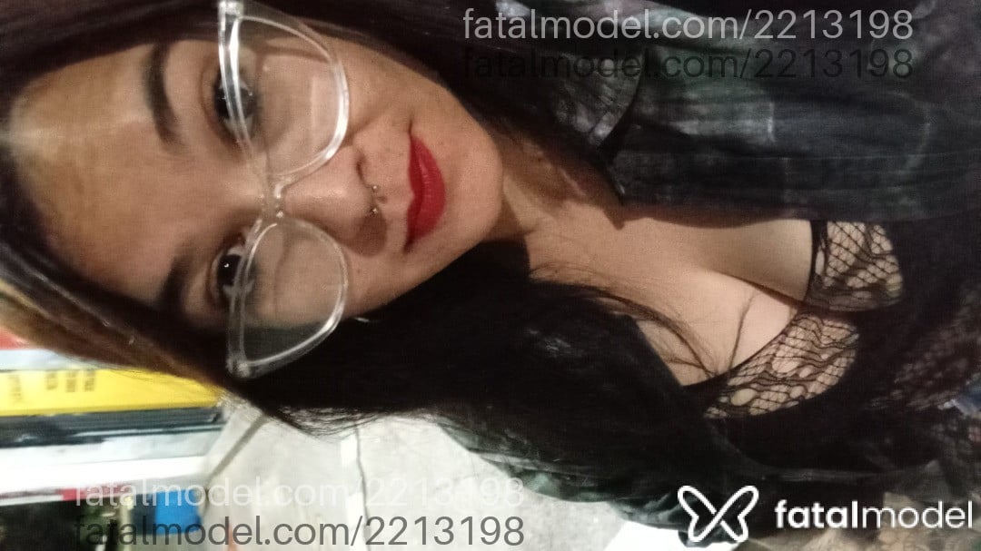 Acompanhante mulher com cabelo castanho de olhos castanhos em Cerquilho Acompanhante mulher com cabelo castanho de olhos castanhos em Cerquilho - Nanny