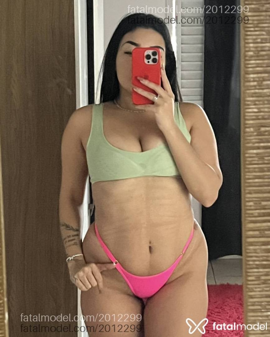 Acompanhante mulher morena (o) de olhos castanhos - Isadora Mendes