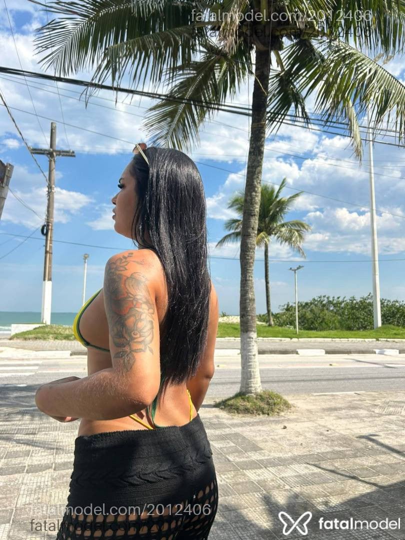 Acompanhante mulher morena (o) de olhos castanhos - Karen Fernanda