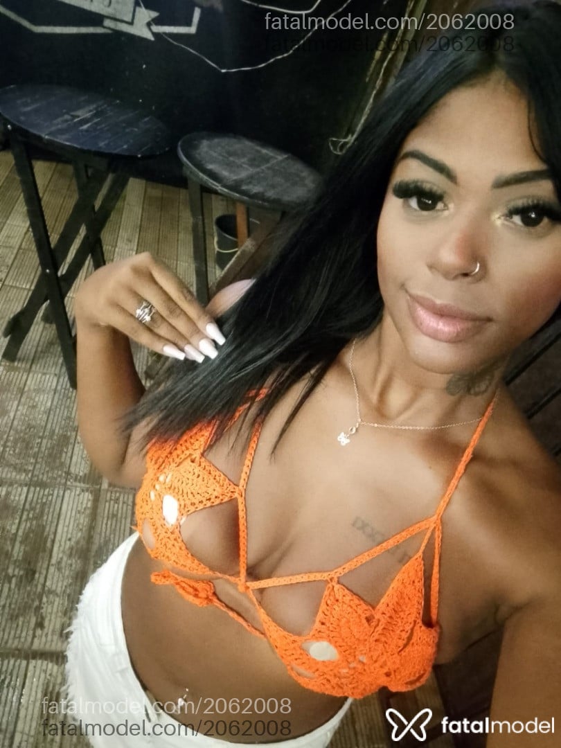 Acompanhante mulher morena (o) de olhos pretos em São Paulo de Olivença Acompanhante mulher morena (o) de olhos pretos em São Paulo de Olivença - Melissa Mel