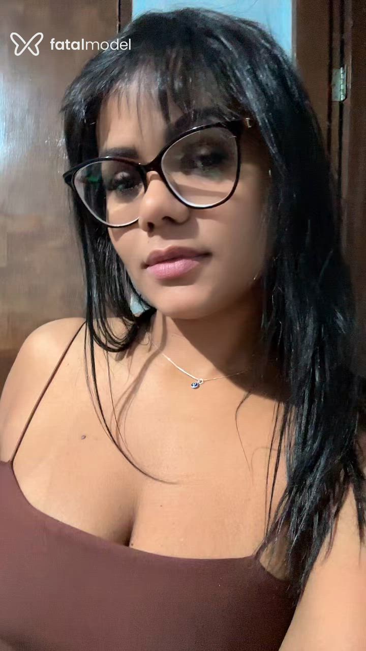 Acompanhante mulher morena (o) de olhos pretos em Aparecida de Goiânia Acompanhante mulher morena (o) de olhos pretos em Aparecida de Goiânia - Tatazinha