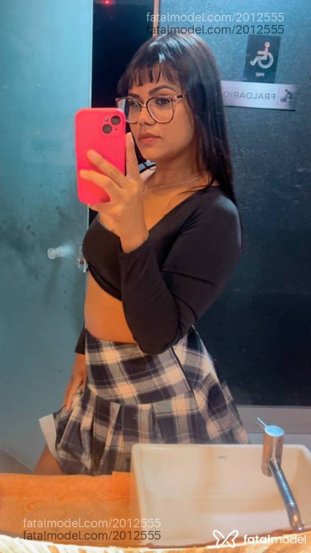 Acompanhante mulher morena (o) de olhos pretos em Aparecida de Goiânia - Tatazinha