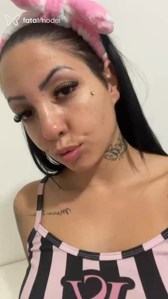 Acompanhante mulher morena (o) de olhos castanhos em Florianópolis - Maitê Vasconcelos