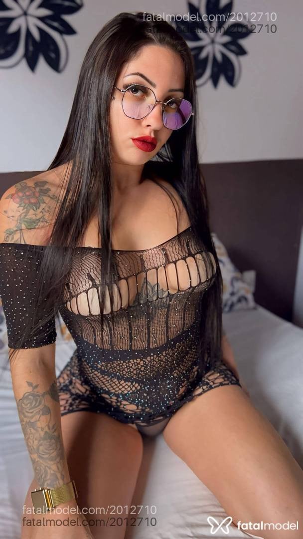 Acompanhante mulher morena (o) de olhos castanhos em Florianópolis - Maitê Vasconcelos