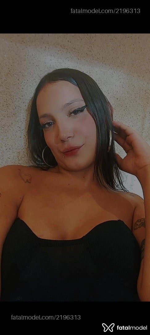 Acompanhante mulher trans com cabelo castanho de olhos castanhos em Natal - Gabriella