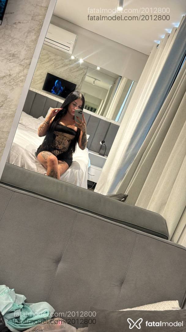 Acompanhante mulher morena (o) de olhos castanhos - Gaby