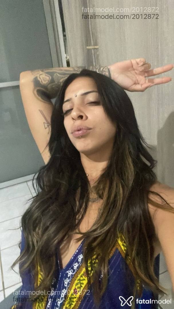 Acompanhante mulher morena (o) de olhos castanhos - Aurora