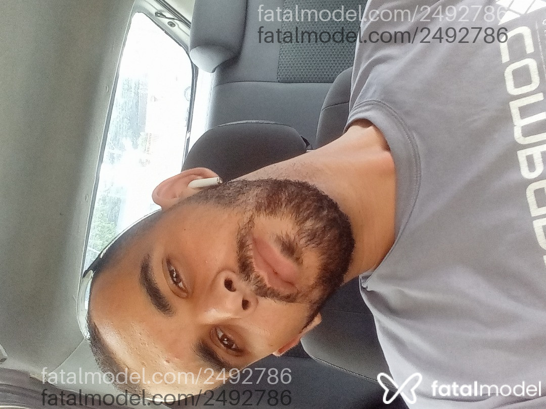 Acompanhante homem morena (o) de olhos castanhos - Jardiel Acompanhante homem morena (o) de olhos castanhos - Jardiel