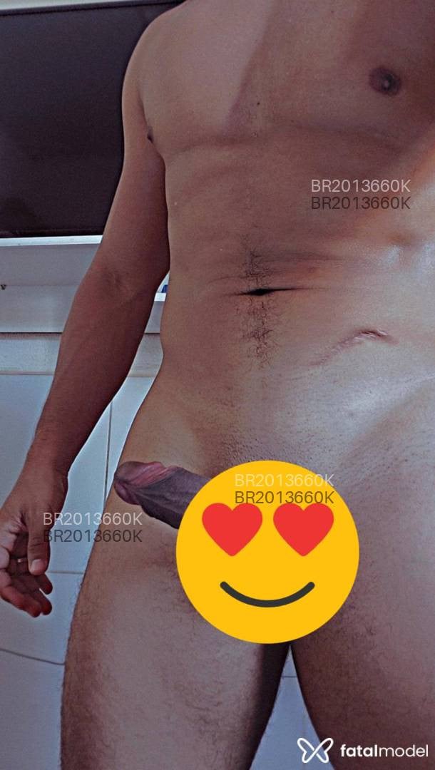 Acompanhante homem morena (o) de olhos pretos em São Luís Acompanhante homem morena (o) de olhos pretos em São Luís - Roberto