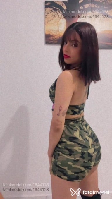 Acompanhante mulher morena (o) de olhos mel em Guarapuava Acompanhante mulher morena (o) de olhos mel em Guarapuava - Safira