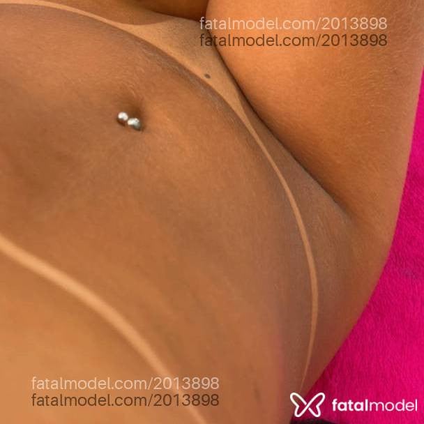 Acompanhante mulher morena (o) de olhos castanhos - Suriah Manauara Acompanhante mulher morena (o) de olhos castanhos - Suriah Manauara