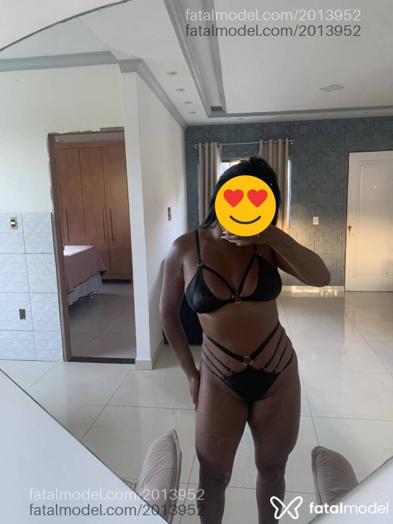 Acompanhante mulher morena (o) de olhos verdes - Jhuly Rocha Acompanhante mulher morena (o) de olhos verdes - Jhuly Rocha