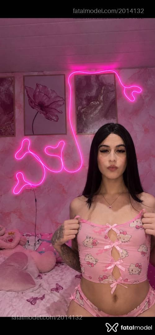Acompanhante mulher trans morena (o) de olhos castanhos - Ana Clara