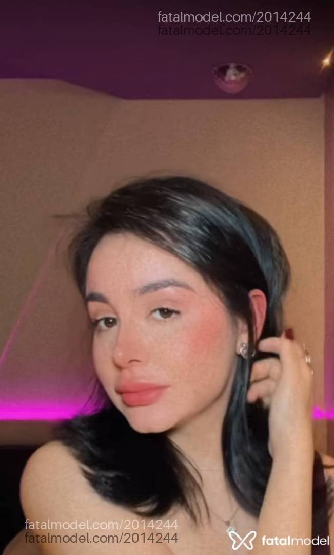 Acompanhante mulher morena (o) de olhos pretos em Porto Alegre - Ana Ortiz