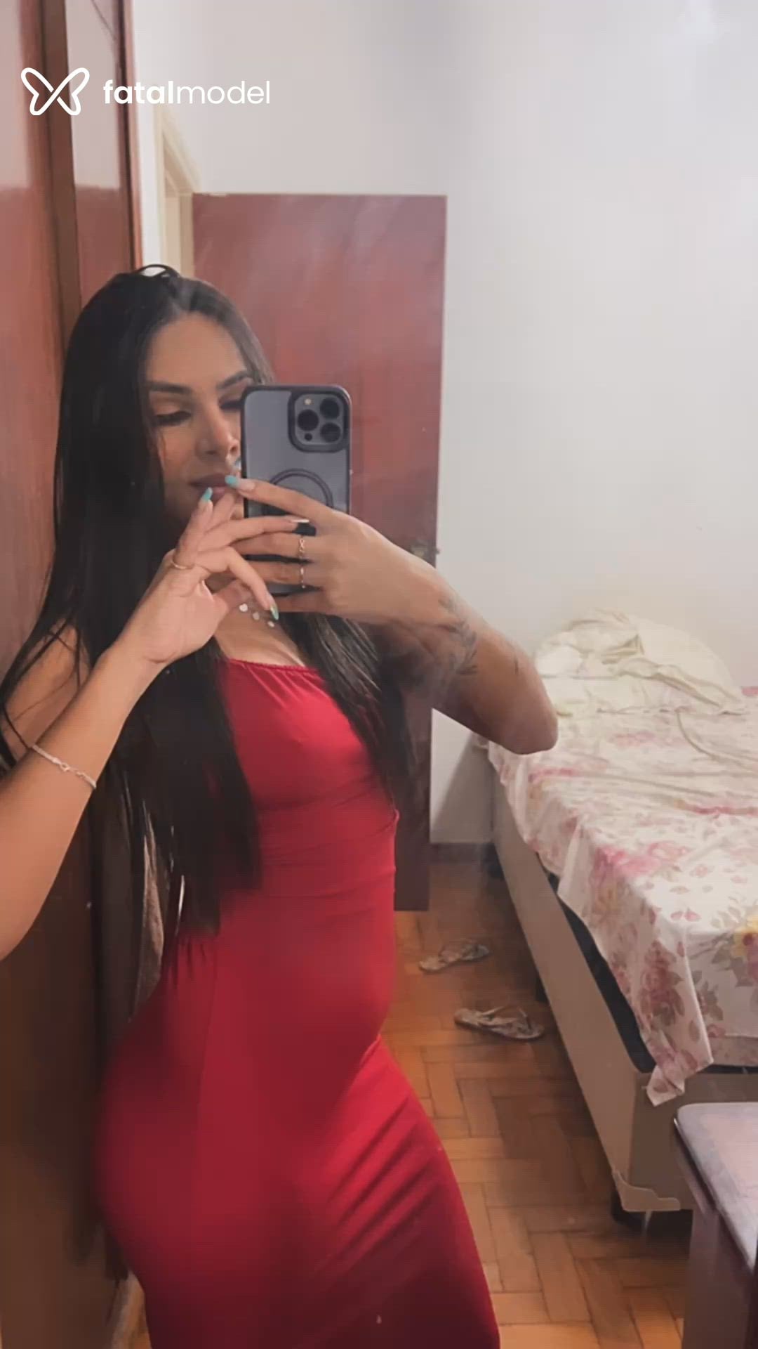 Acompanhante mulher morena (o) de olhos pretos em Niterói Acompanhante mulher morena (o) de olhos pretos em Niterói - Bruninha