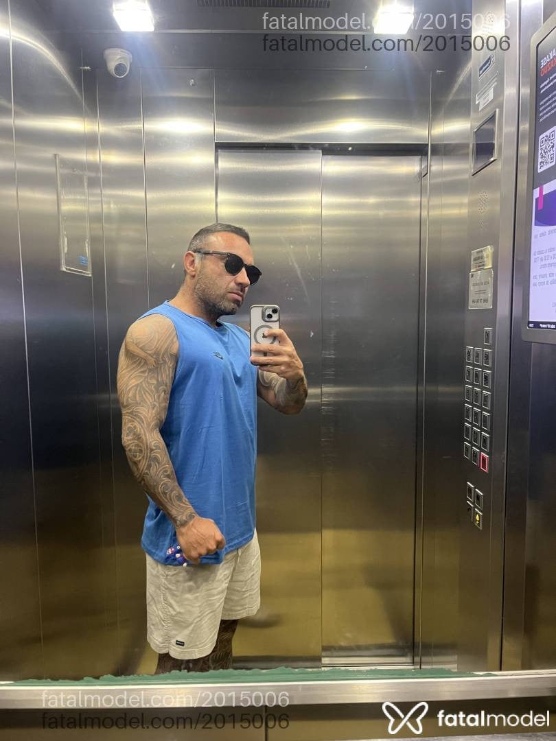 Acompanhante homem morena (o) de olhos castanhos - Rafinha