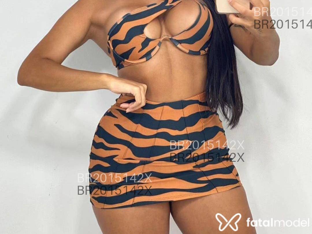Acompanhante mulher morena (o) de olhos pretos em Rio de Janeiro - Raffaela